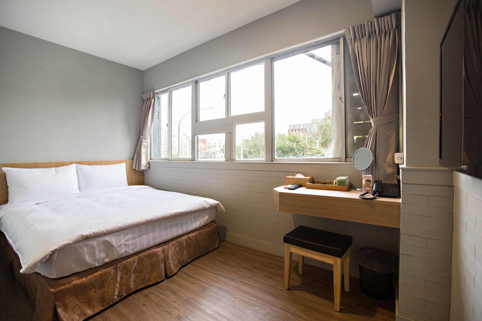 Traveller-Inn Day Moon Hotel T'ai-tung Εξωτερικό φωτογραφία
