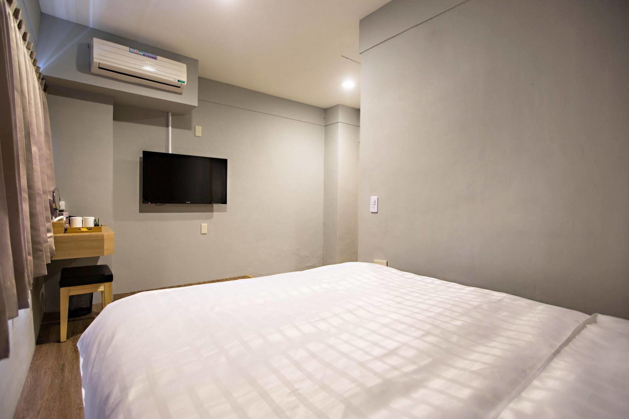 Traveller-Inn Day Moon Hotel T'ai-tung Εξωτερικό φωτογραφία