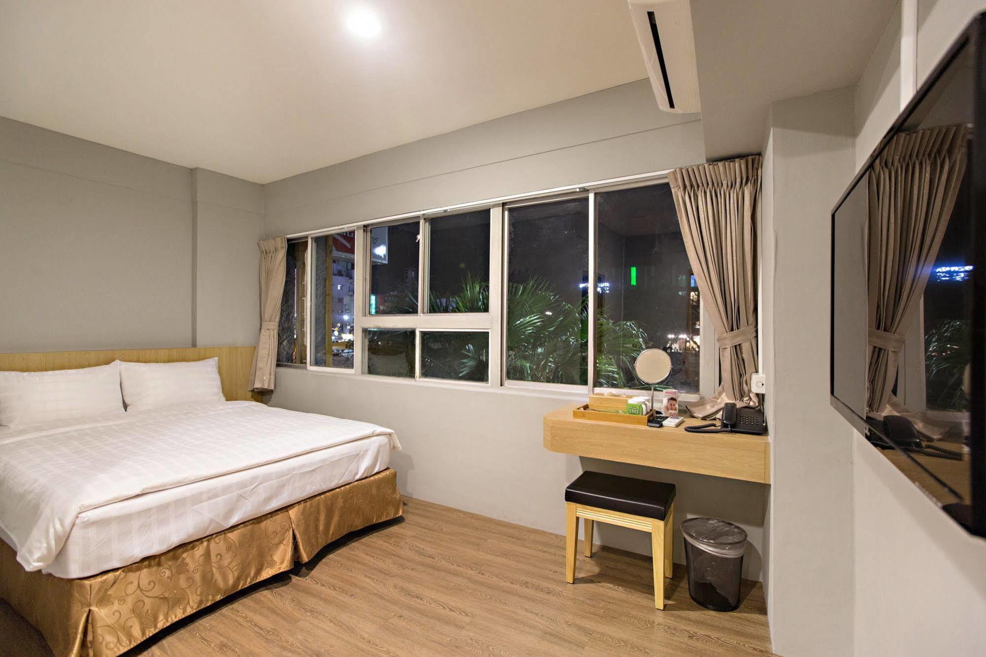 Traveller-Inn Day Moon Hotel T'ai-tung Εξωτερικό φωτογραφία